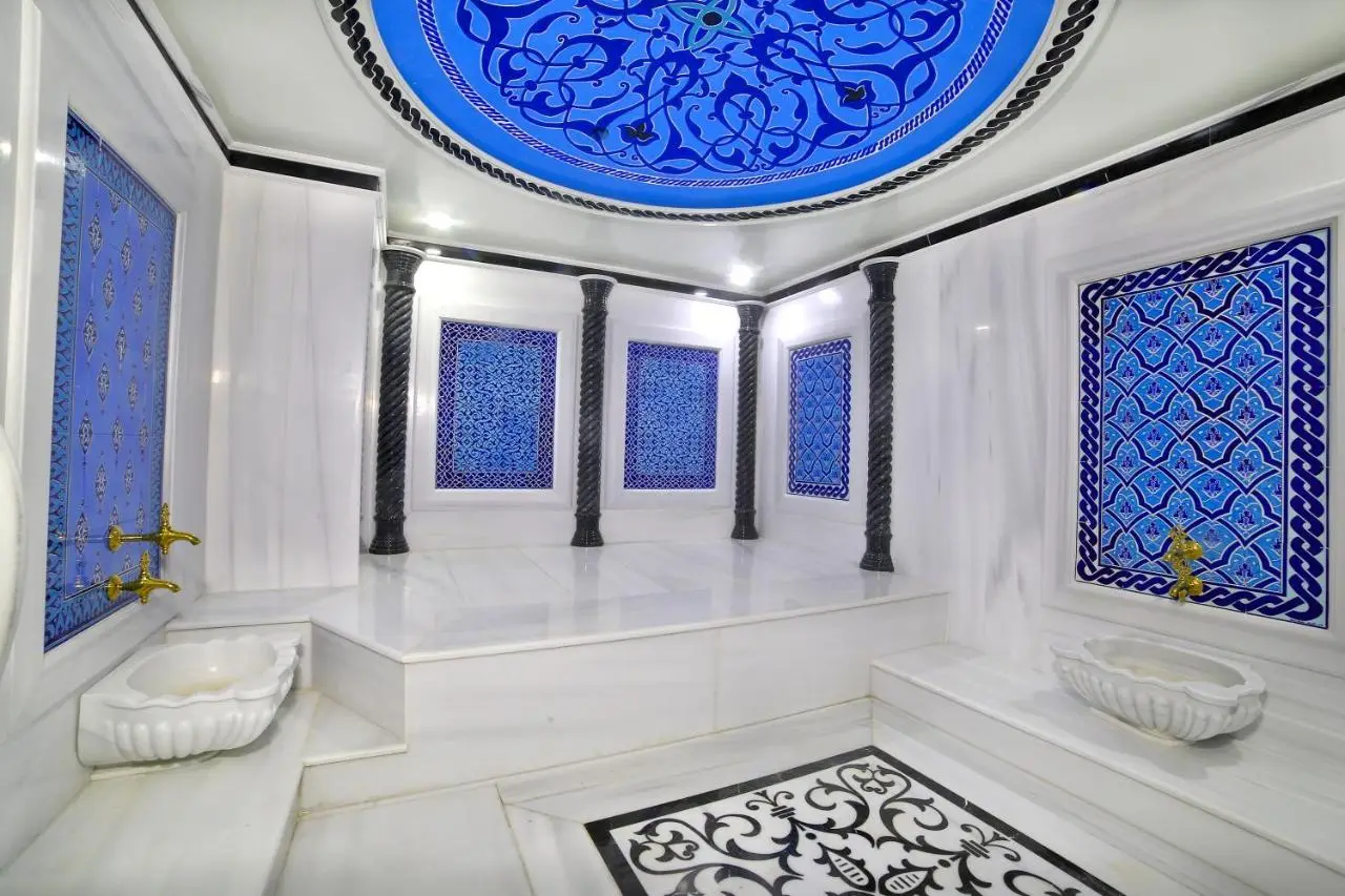 Seven Hills Palace & Spa