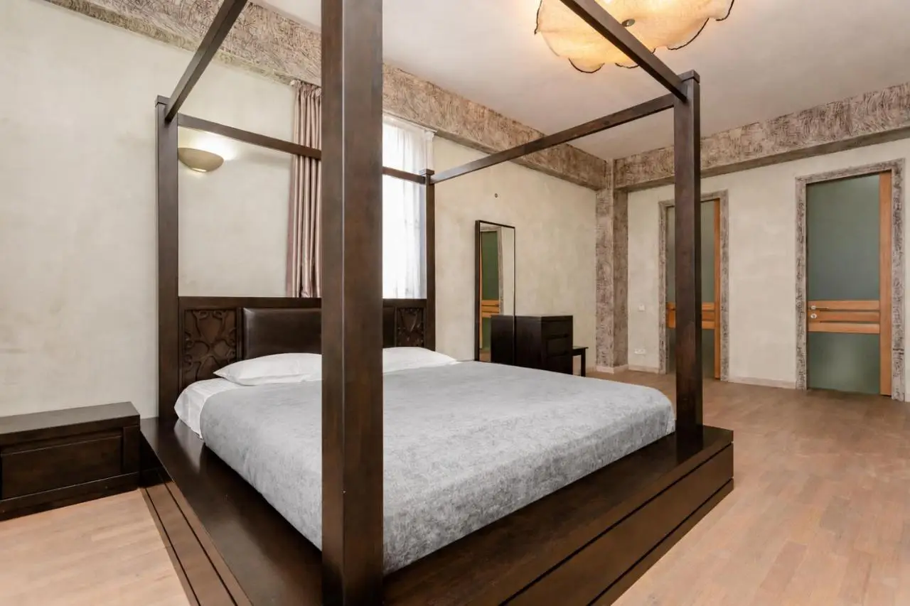 Executive Central Loft