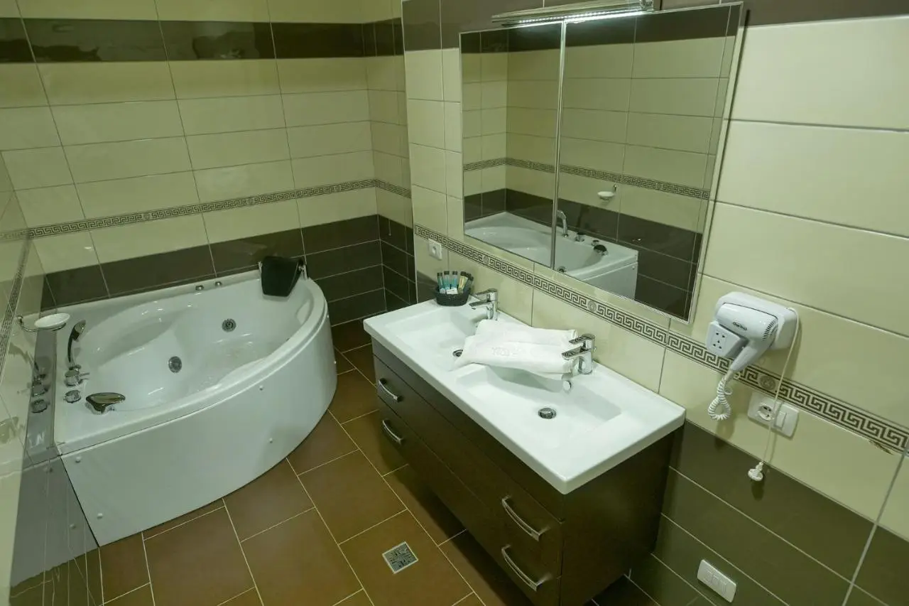 Rozafa Hotel