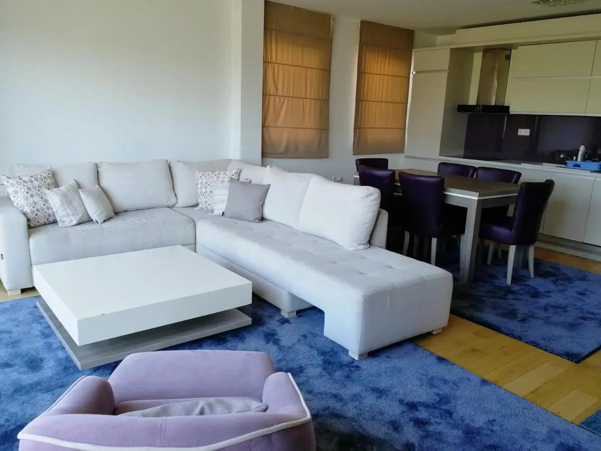 VIP Apartments