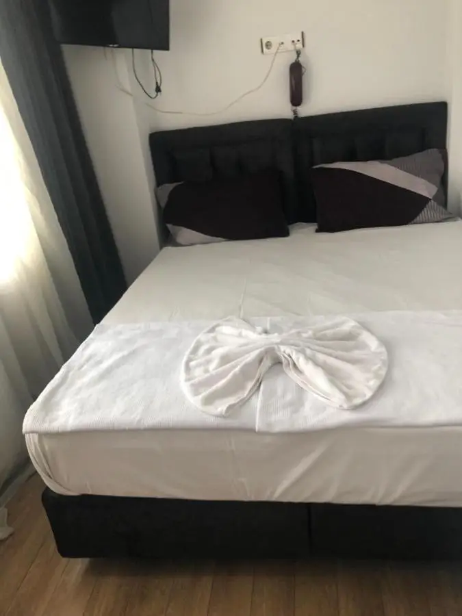 Reydel Hotel