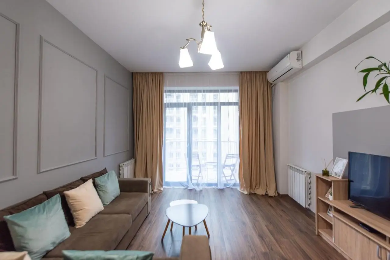 GG Home - new, cozy 2 bedroom apartment on 16th floor