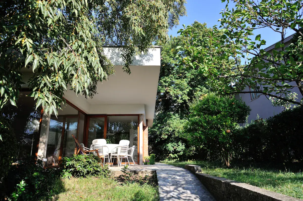 Vila Glass House