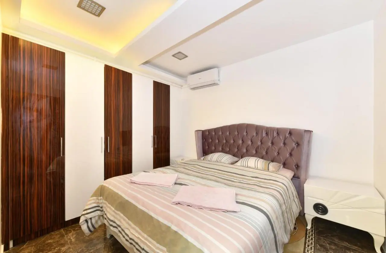 Castle Suite