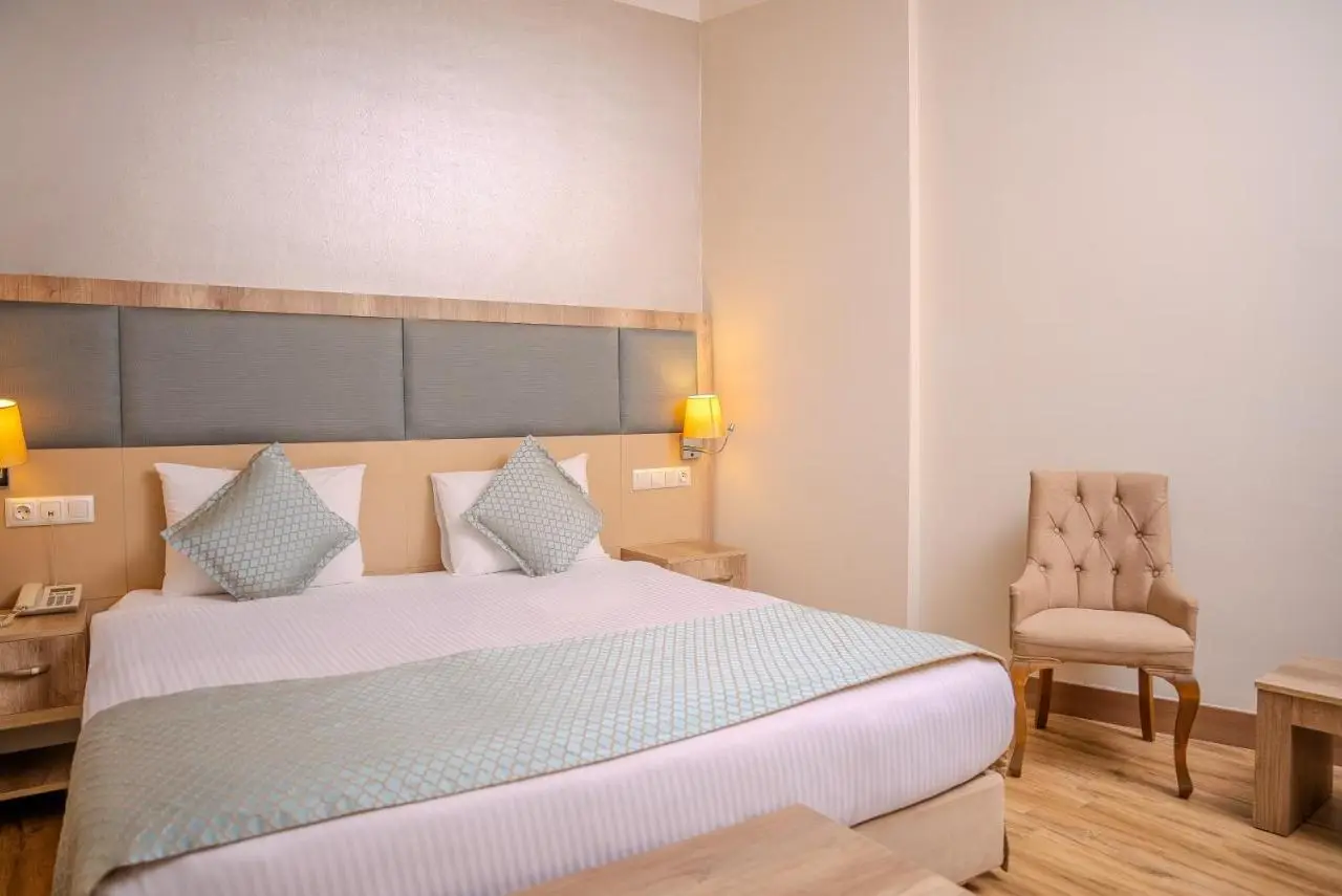 Mari Suites Hotel