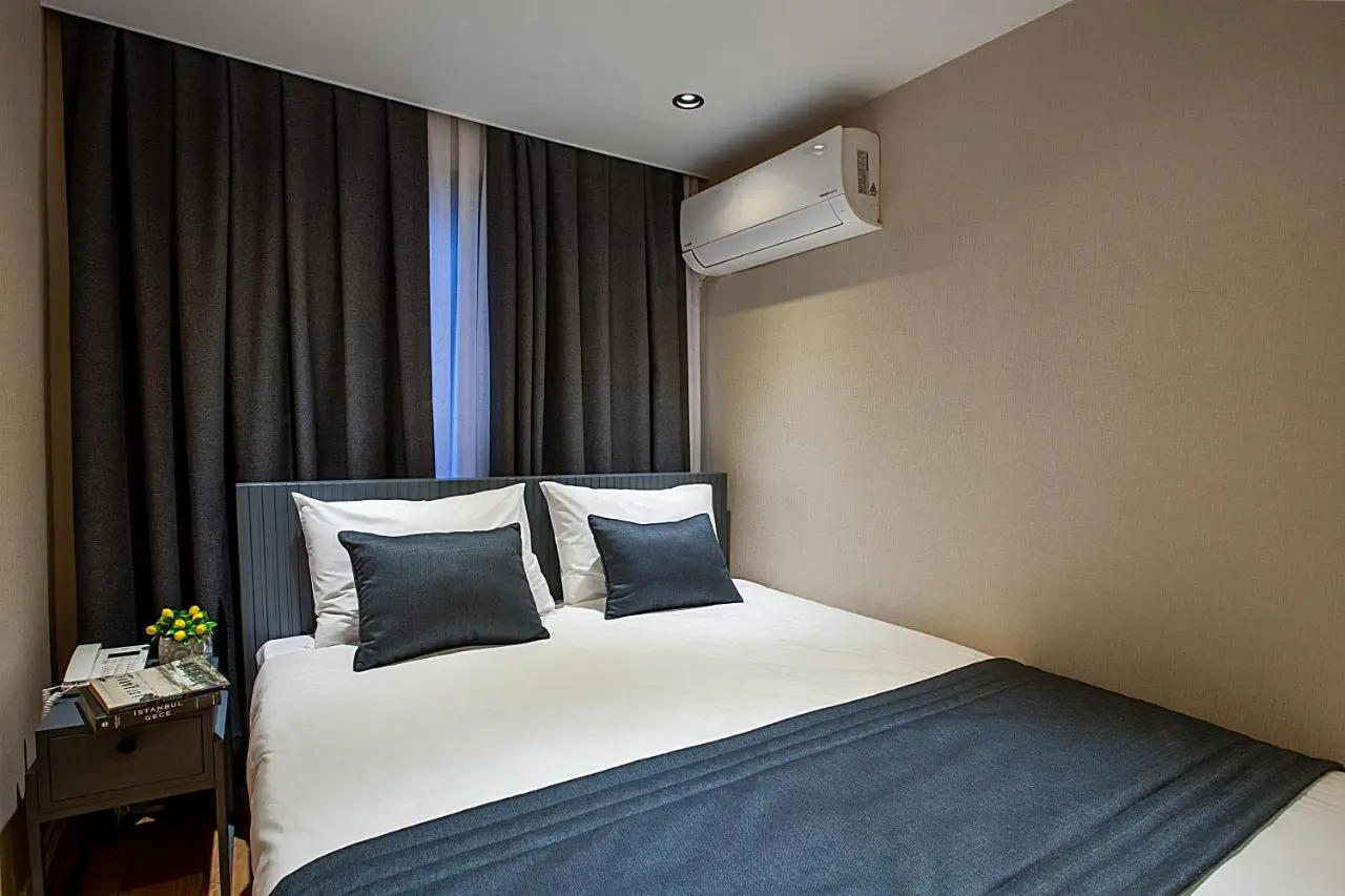 Moss Suites Hotel