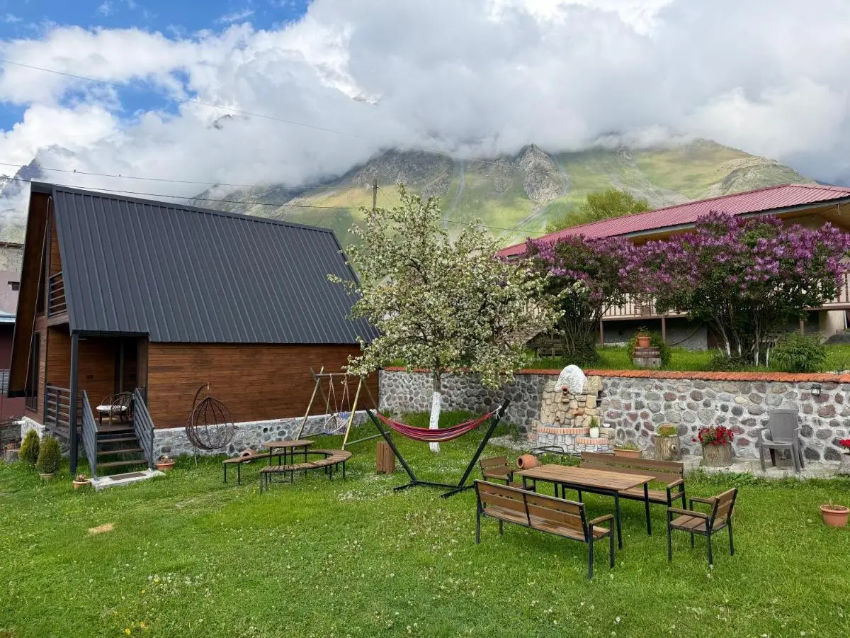 Golden Star Cottage