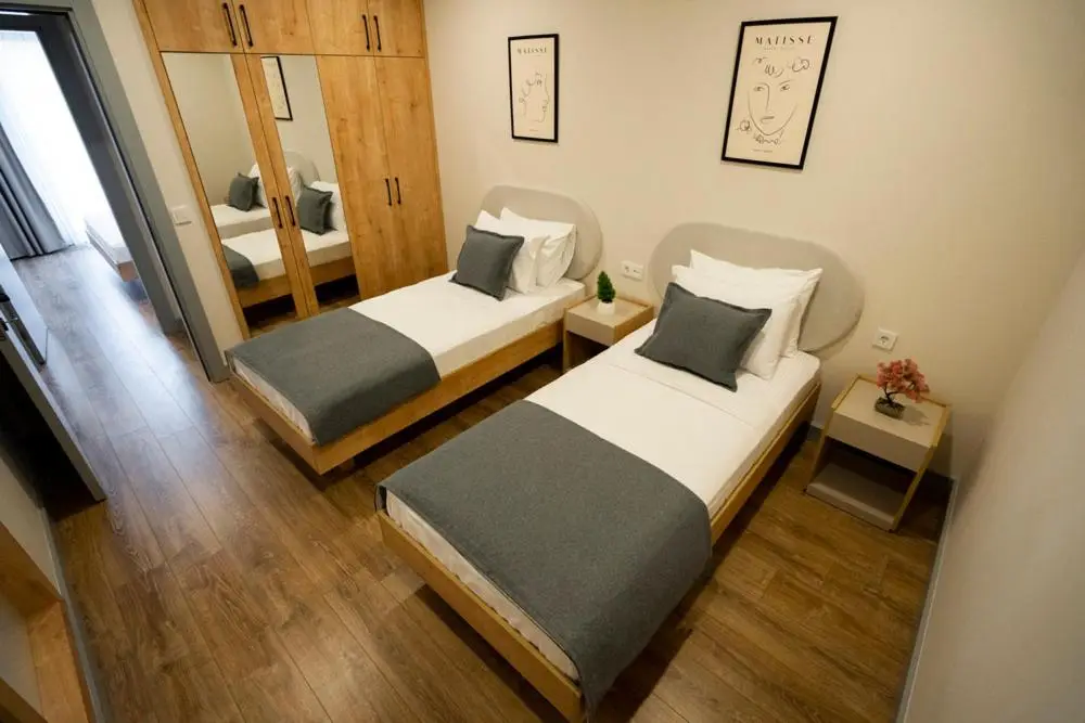 Letstay Marine Homes