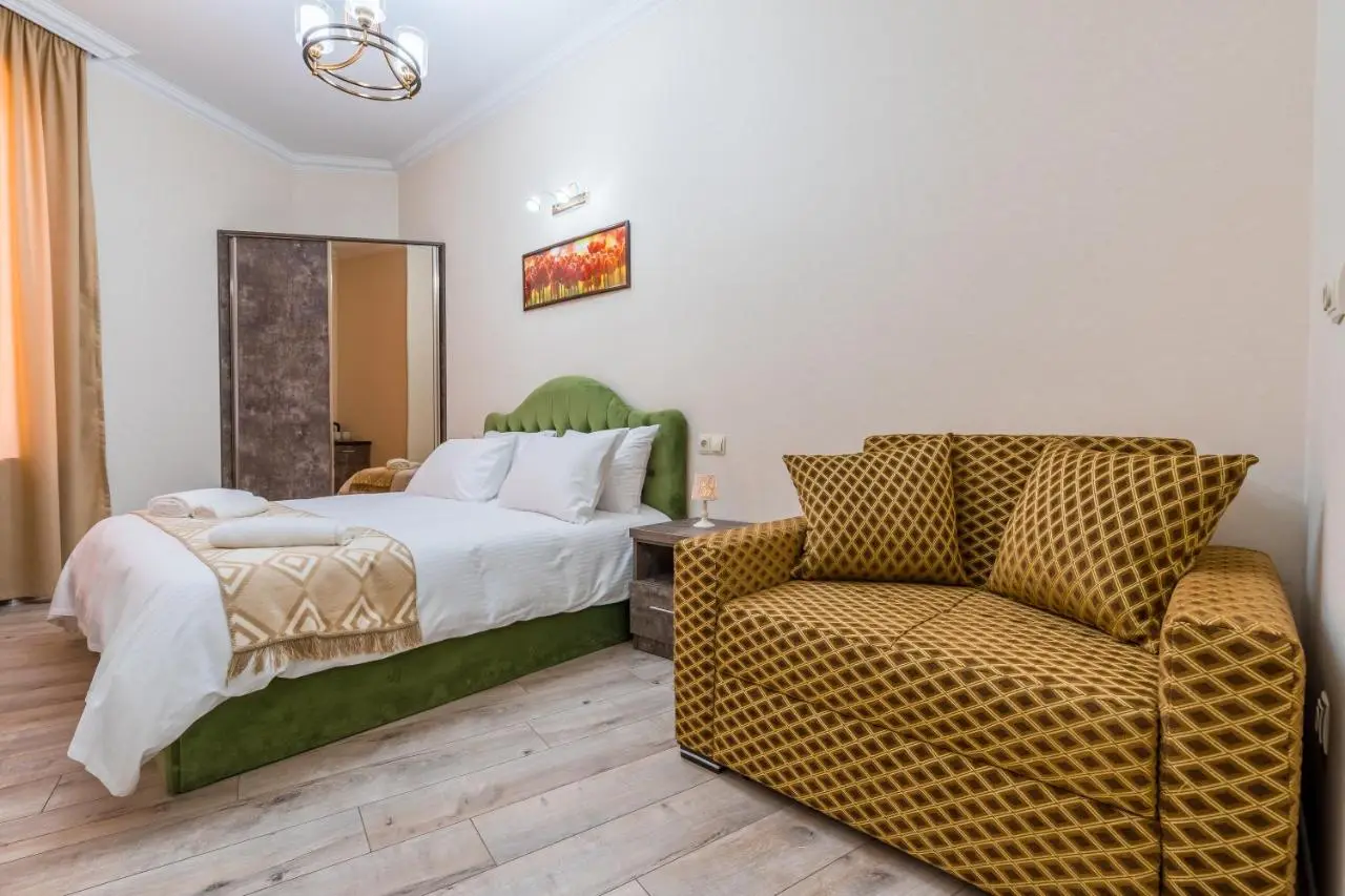 Golden Light Hotel