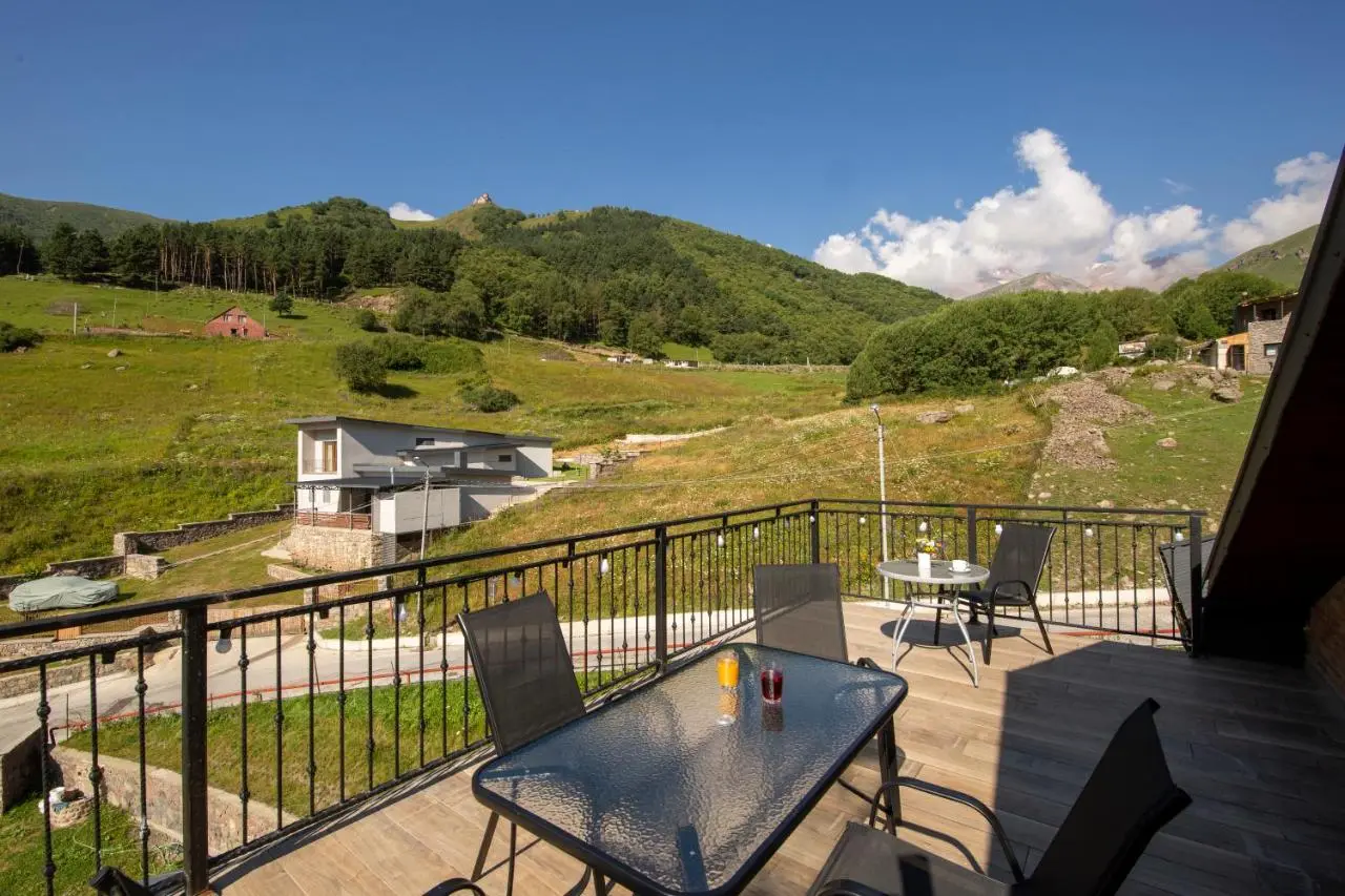 Hotel GENI Kazbegi