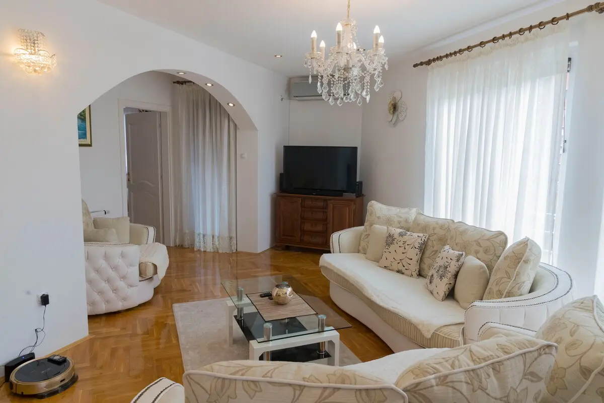 White Pearl Luxus Apartment