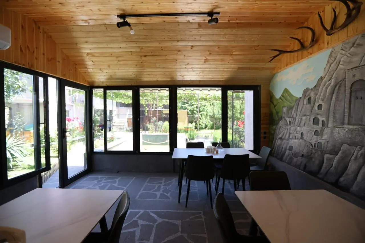 Tsiskari Guesthouse
