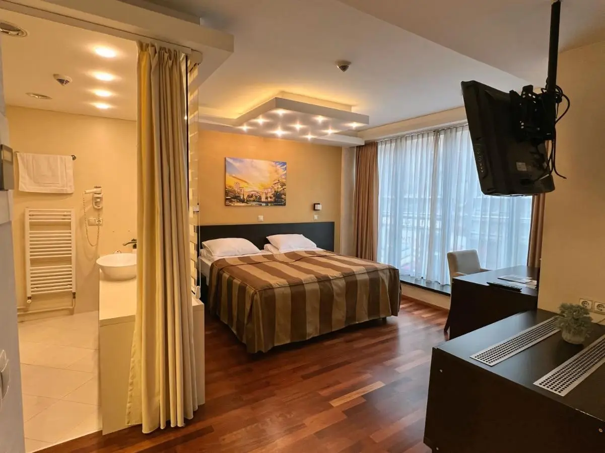 City Boutique Hotel